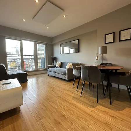 The Cardiff Apartment Exterior photo